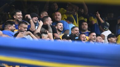 Photo of Video | De la cancha a la tribuna: Darío Benedetto volvió a Boca… para ver el partido con la barra brava