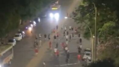 Photo of Incidentes en Uruguay entre hinchas de Huracán y Colo Colo