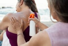 Photo of Infaltables en tu bolso de playa: claves para que nada opaque una jornada perfecta junto al mar