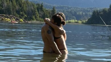 Photo of Las apasionadas fotos de Esteban Lamothe y su novia Débora Nishimoto en la Patagonia