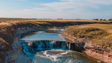 Photo of La cascada secreta que se encuentra a pocos kilómetros de la Ciudad de Buenos Aires y es ideal para visitar este verano