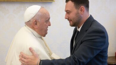 Photo of El Papa Francisco recibió al presidente de un equipo de Primera División