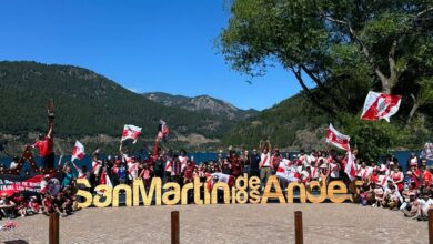 Photo of El telón XL con el que San Martín de los Andes esperará a River