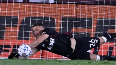 Photo of El significativo mensaje de Nahuel Losada, tras el triunfo de Lanus: “Dejame mandarle un saludo a la psicóloga del club”