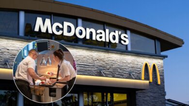 Photo of McDonald’s cambió sus políticas de becas para hispanos tras una demanda: a quiénes beneficia