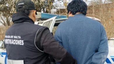 Photo of Un remisero obligaba a sus pasajeras a sentarse sobre la palanca de cambios y abusaba de ellas