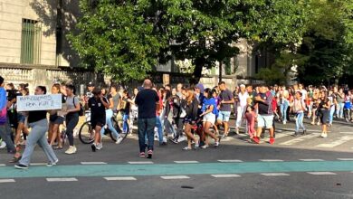 Photo of Masiva marcha en La Plata para reclamar justicia por el brutal crimen de Kim Gómez