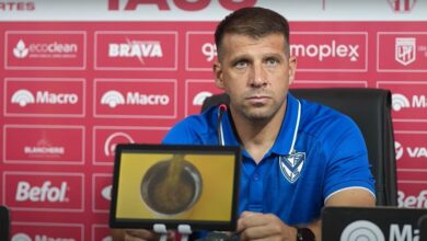 Photo of Nicolás Domínguez, tras la tercera derrota al hilo de Vélez: “Si bien es el equipo campeón, hay muchas bajas y un recambio generacional”