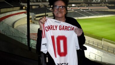 Photo of Sorpresa en River: Charly García se llevó la diez y cenó en el Monumental