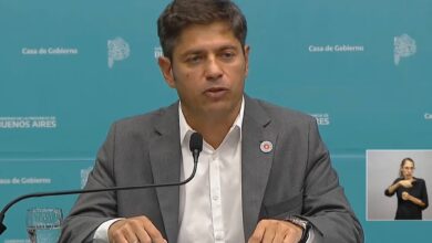 Photo of Kicillof dijo que denunciará a Milei y lo acusó de ser “el principal responsable del narcotráfico”