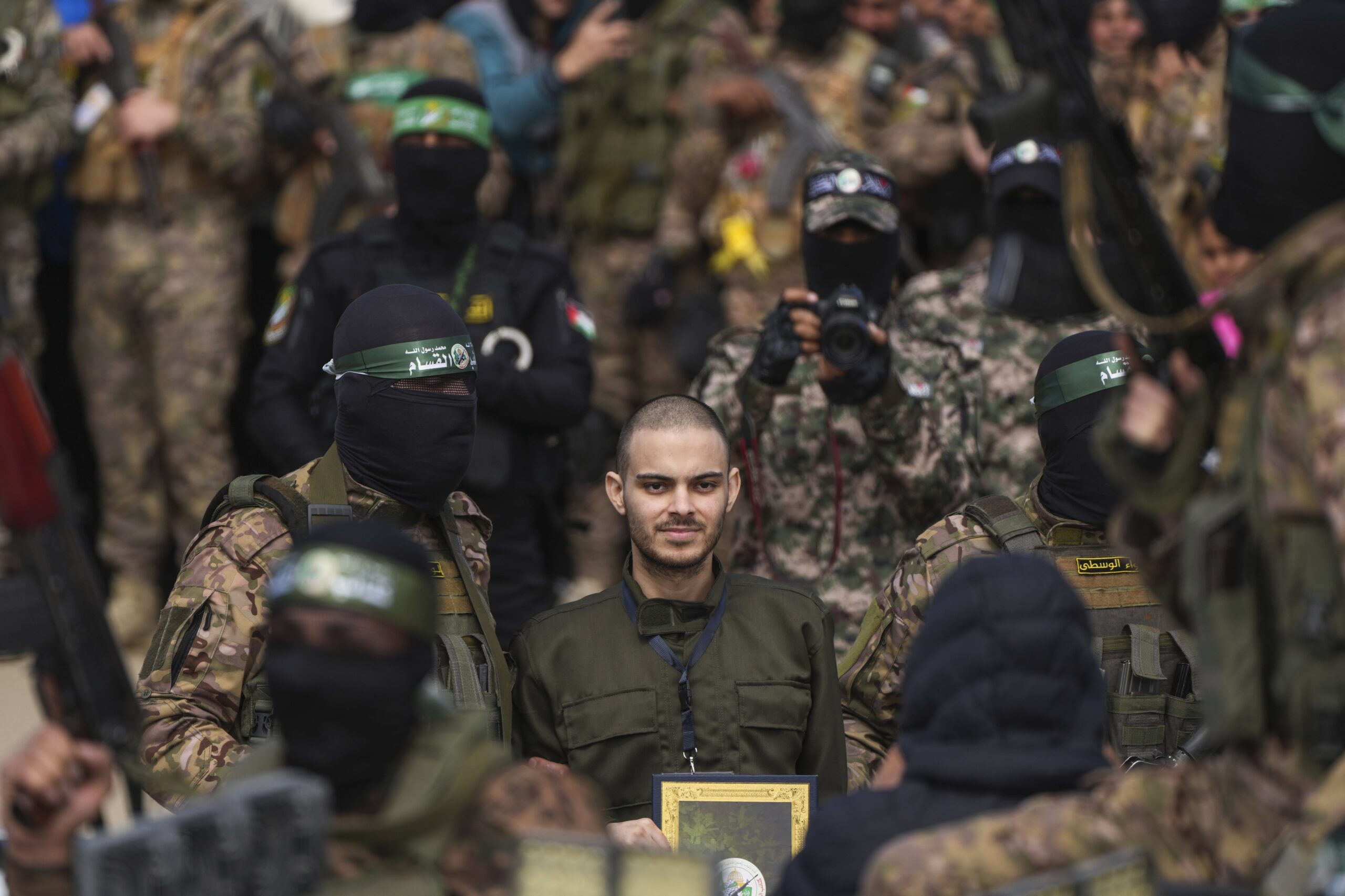 Photo of Guerra con Israel: Hamas libera a los últimos rehenes de la primera parte de la tregua