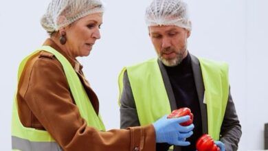 Photo of Máxima Zorreguieta sorprendió a todos con un look “fuera del protocolo” durante una actividad