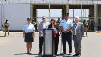 Photo of El Gobierno refuerza los controles a los presos de alto riesgo: no podrán tener contacto físico con las visitas