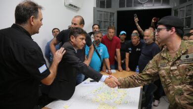 Photo of Axel Kicillof llegó a Bahía Blanca y dijo que el gobierno nacional tiene la “obligación” de asistir en la emergencia