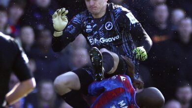 Photo of La salvaje patada de un arquero que mandó al hospital a Jean-Philippe Mateta en la FA Cup