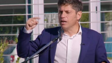 Photo of Kicillof renovó sus críticas a Milei: “La reacción al temporal en Bahía Blanca es una refutación del país que nos quieren vender”