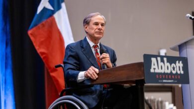 Photo of Qué dicen las encuestas en Texas sobre el favorito a destronar a Greg Abbott