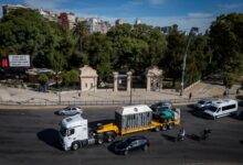 Photo of Histórico: de Palermo a Brasil, la emotiva salida de la última elefanta del exzoológico porteño rumbo a un santuario