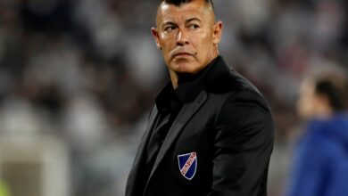 Photo of Almirón antes de visitar a Racing: charla con la barra y continuidad en duda