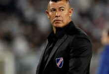 Photo of Clima caliente en Colo-Colo: banderas contra los jugadores y apriete a Jorge Almirón