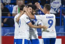 Photo of Vélez busca la clasificación ante Bulo Bulo con una baja clave