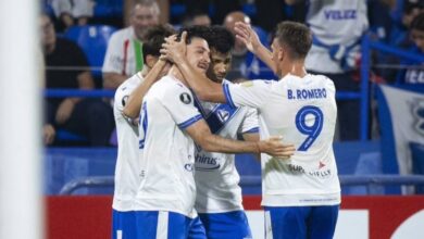 Photo of Vélez busca la clasificación ante Bulo Bulo con una baja clave