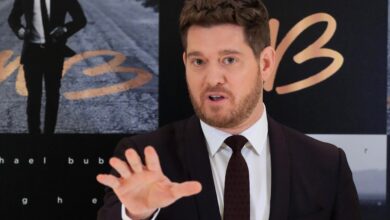 Photo of Michael Bublé volvió a mostrar su fanatismo por River y hasta cantó un hit de la hinchada