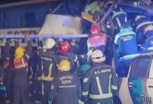 Photo of Violento choque entre un camión y un colectivo en la ruta 3: hay cuatro muertos