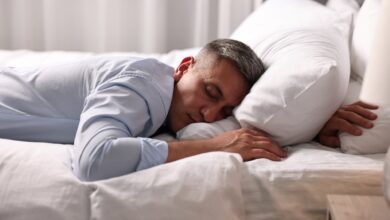 Photo of Qué hábitos sirven para combatir el insomnio y conciliar el sueño, según expertos