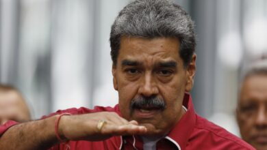 Photo of Alta abstención y malabares de la dictadura chavista en otra farsa electoral de Maduro