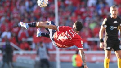 Photo of La chilena impresionante de Santiago Montiel para el gol de Independiente ante Independiente Rivadavia