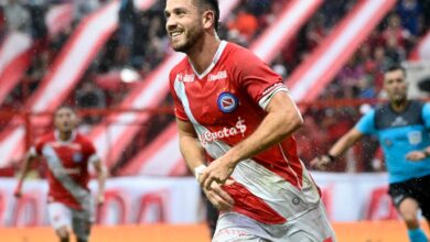 Photo of En qué canal pasan Argentinos Juniors vs. Instituto por los octavos de final del Torneo Apertura 2025 hoy
