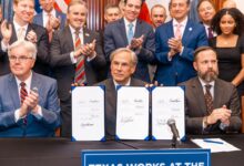 Photo of Greg Abbott firma una nueva ley que favorece a los empresarios: las compañías que se mudaron a Texas en 2025