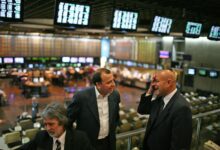 Photo of Mercados: tras el triunfo de LLA, suben bonos y acciones