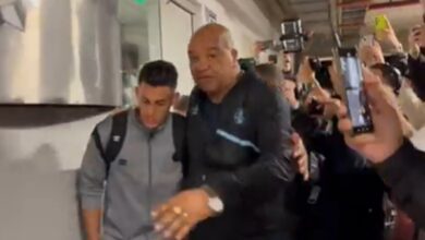Photo of Cristian Pavón, detenido en Brasil: lo acusan de escupir a un árbitro y golpear a un policía