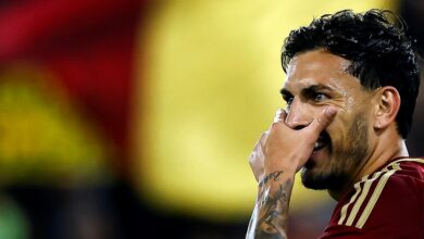 Photo of Video: el gesto de Paredes con una hincha de Boca que abrió otra puerta para su regreso a días del Mundial de Clubes