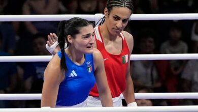Photo of Imane Khelif, la boxeadora argelina que fue cuestionada por su género, deberá hacerse pruebas obligatorias para competir