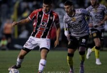 Photo of Chacarita se lo dio vuelta a Almirante y se arrimó a la punta