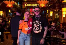 Photo of Los videos íntimos del festejo de Icardi y “La China” Suárez en Turquía: tiraron champán desde el balcón de un boliche