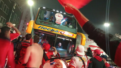 Photo of El pedido de los hinchas de Huracán al plantel: “El domingo cueste lo que cueste”