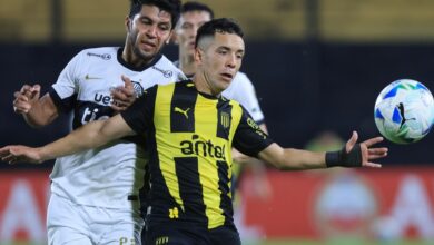 Photo of Partidazo en Uruguay: Peñarol clasificado con Vélez y Olimpia afuera de todo