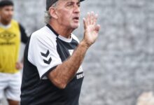 Photo of Uno más: Victor Riggio dejó de ser el entrenador de Central Norte
