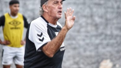 Photo of Uno más: Victor Riggio dejó de ser el entrenador de Central Norte