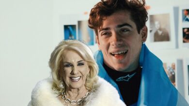Photo of El divertido cruce de Franco Colapinto y Mirtha Legrand en las redes con pedido especial del piloto