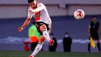 Photo of El ping pong de Julián Álvarez, con un Súper guiño a River