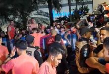 Photo of El gesto de los jugadores de River con los hinchas en Guayaquil