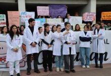 Photo of Hospital Garrahan: tras la intimación oficial, los residentes levantan el paro, pero hay huelga de médicos de planta