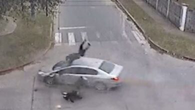 Photo of Chocó contra un motociclista, intentó escapar y lo detuvieron los vecinos