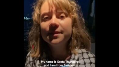 Photo of Un barco que transportaba a Greta Thunberg y 12 activistas más a Gaza fue interceptado en aguas internacionales