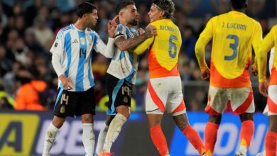 Photo of Final caliente: el cruce entre los jugadores de Argentina y Colombia y el reproche de Messi al árbitro